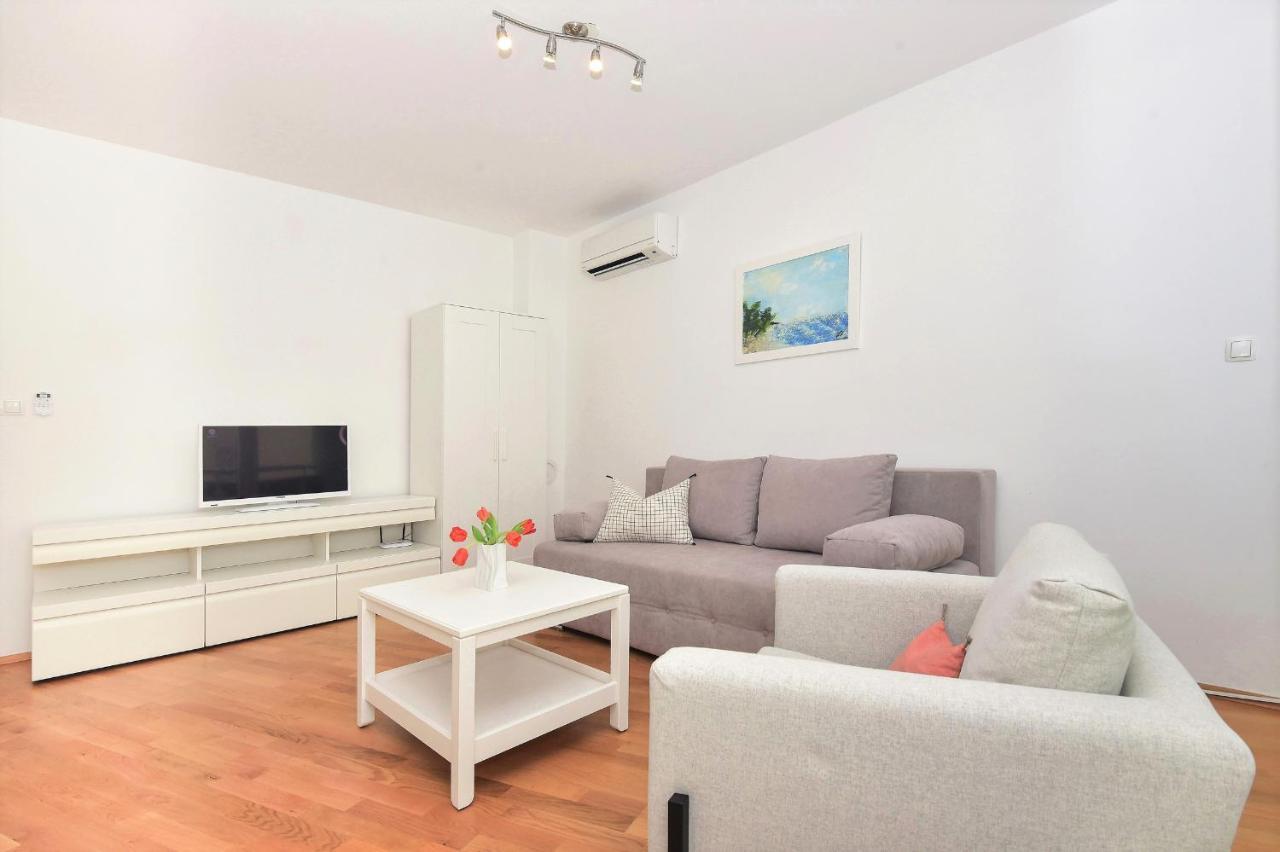Sunshine Apartment Макарска Экстерьер фото